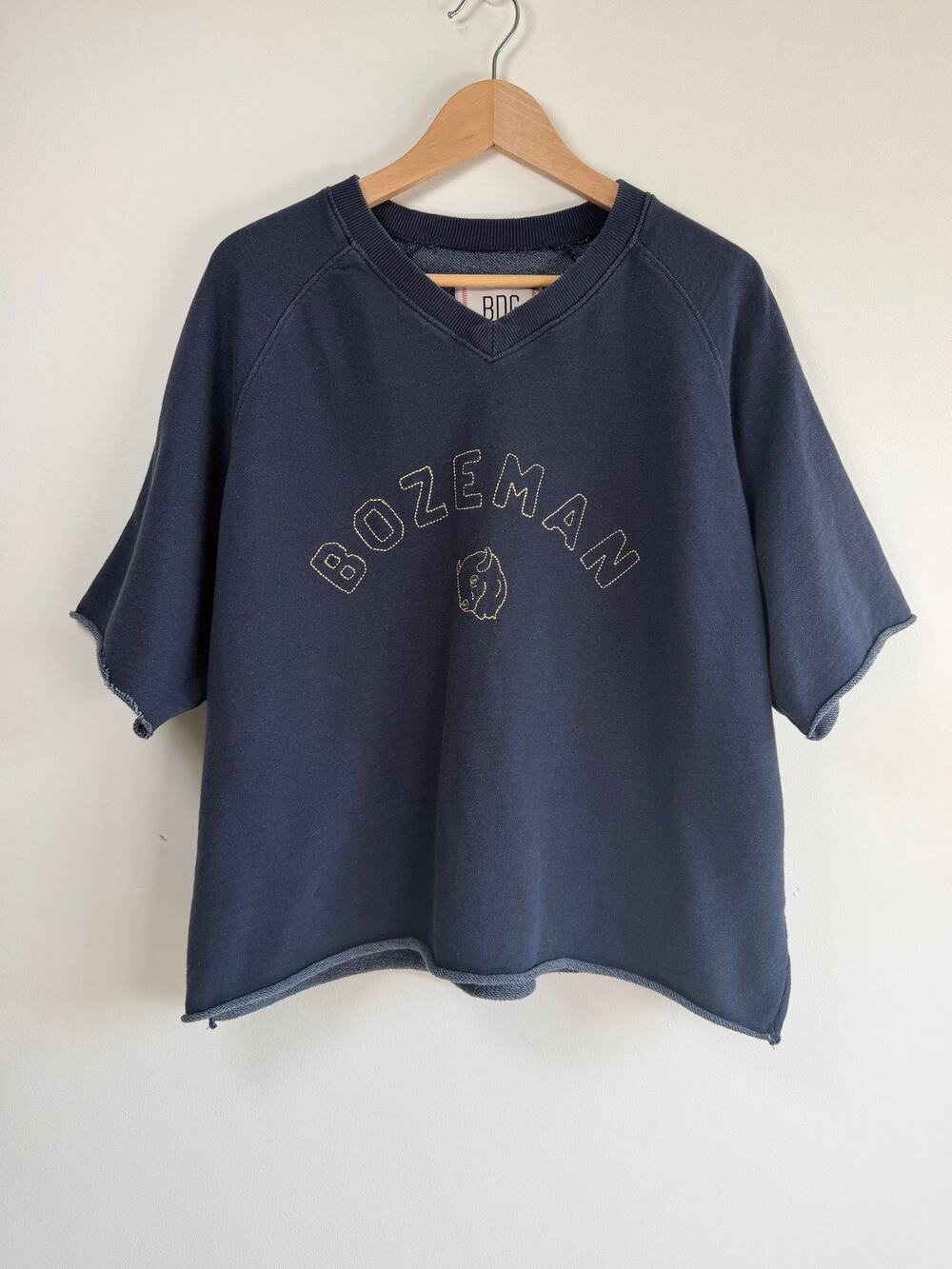 BDG Bozeman Sweatshirt Short Sleeve Raw Hem Navy Pullover Oversized Sz Large Top